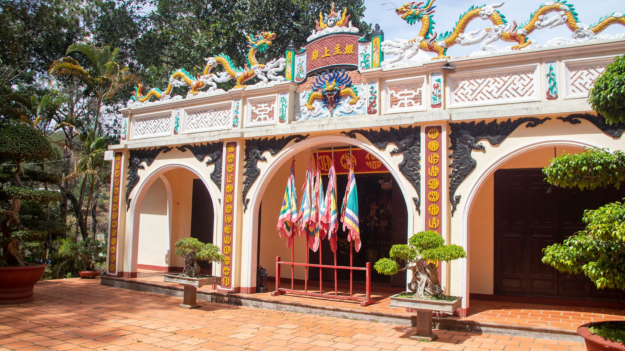 Đền Hùng Tea Resort Prenn