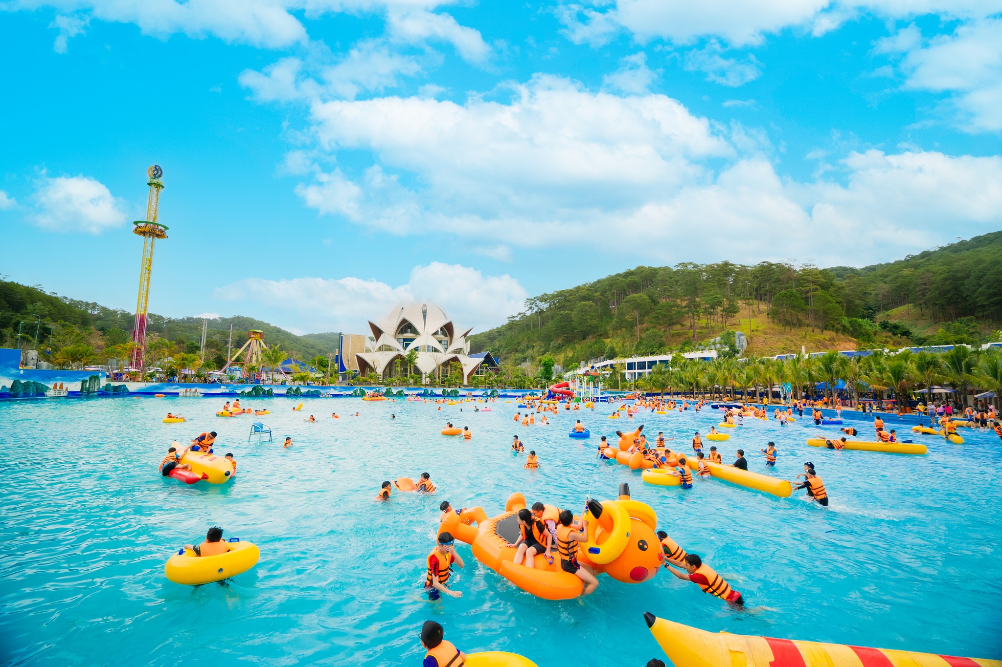 Tea Resort Prenn là khu nghỉ dưỡng kết nối thiên nhiên xanh